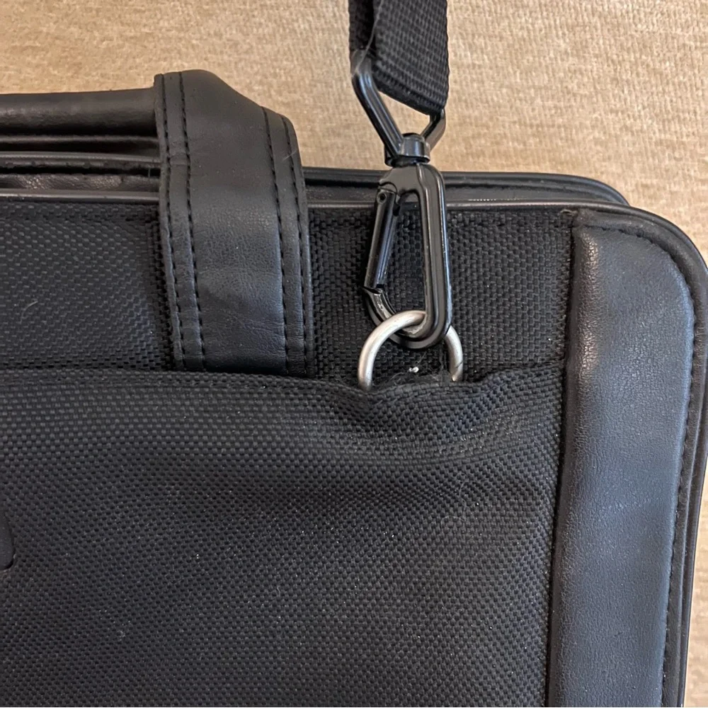 WENGER Comp-U-Folio Notebook Laptop Bag